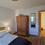 Resi's Stadthaus شقة كيتزبوهيل