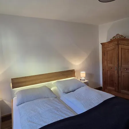 Resi's Stadthaus Appartement